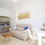 Skol 128 - Great 1-bedroom With Sea Views 公寓 *