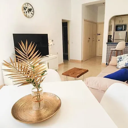 Skol 128 - Great 1-bedroom With Sea Views Lejlighed Marbella