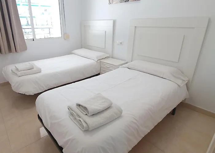 Skol 128 - Great 1-bedroom With Sea Views *