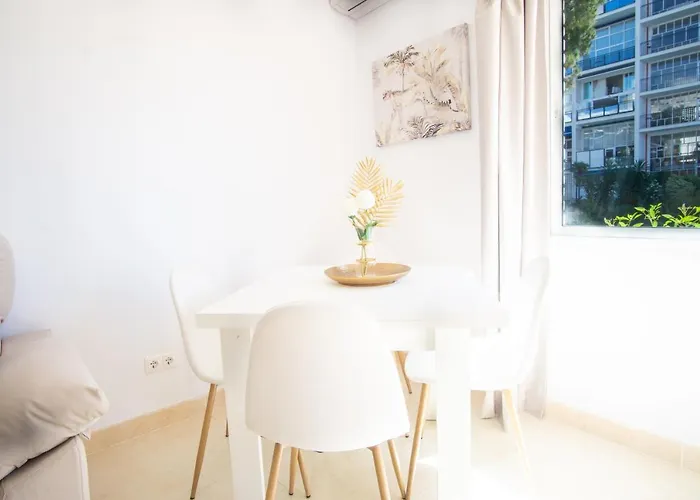 Skol 128 - Great 1-bedroom With Sea Views *