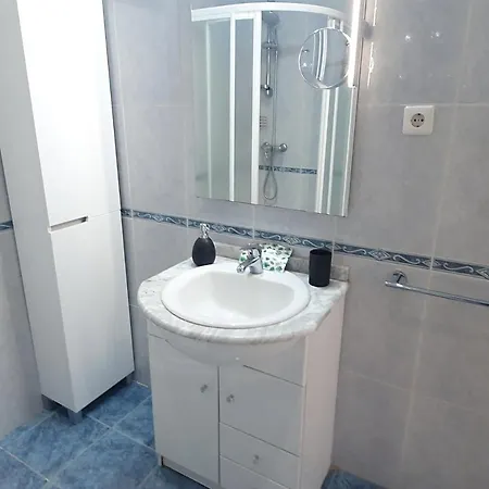 Skol 128 - Great 1-bedroom With Sea Views