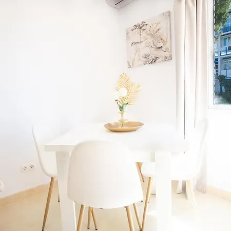 Skol 128 - Great 1-bedroom With Sea Views *