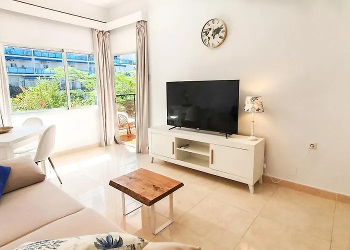 Skol 128 - Great 1-bedroom With Sea Views * Marbella