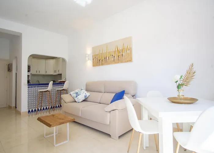 Skol 128 - Great 1-bedroom With Sea Views Apartament *